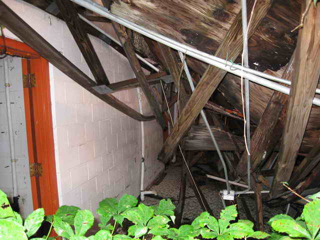 Galion 3 Drive-In - 2010 Photo (newer photo)